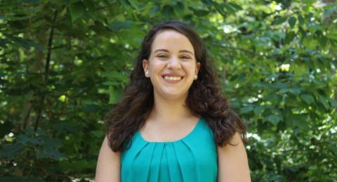 Carsey School Master of Public Policy graduate Carina DeBarcelos '19 received a Distinguished Wildcat Award, bestowed by the Graduate Student Senate in Dec. 2019.